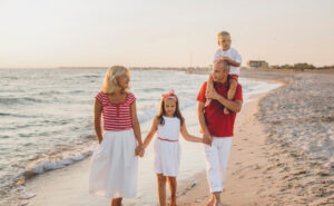 Amora V Lifestyle has Tips to Save for a Family Vacation