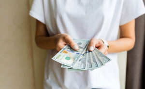 smart money moves to start young