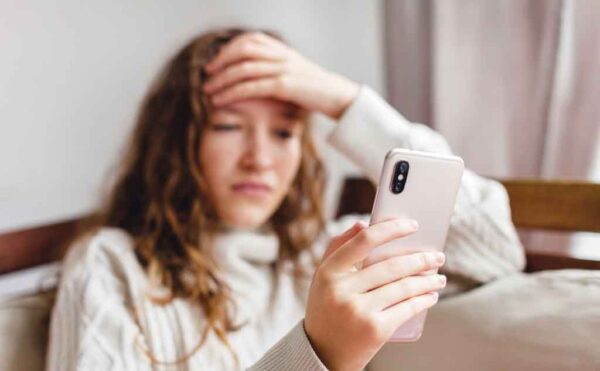 Signs of a Poor Emotional Support System - Amora V Lifestyle