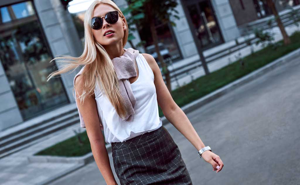 Do you know the signs of an elegant woman?